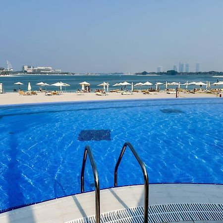 Modern Beachfront 1Br Apartment - Tiara Residence Dubai Eksteriør bilde