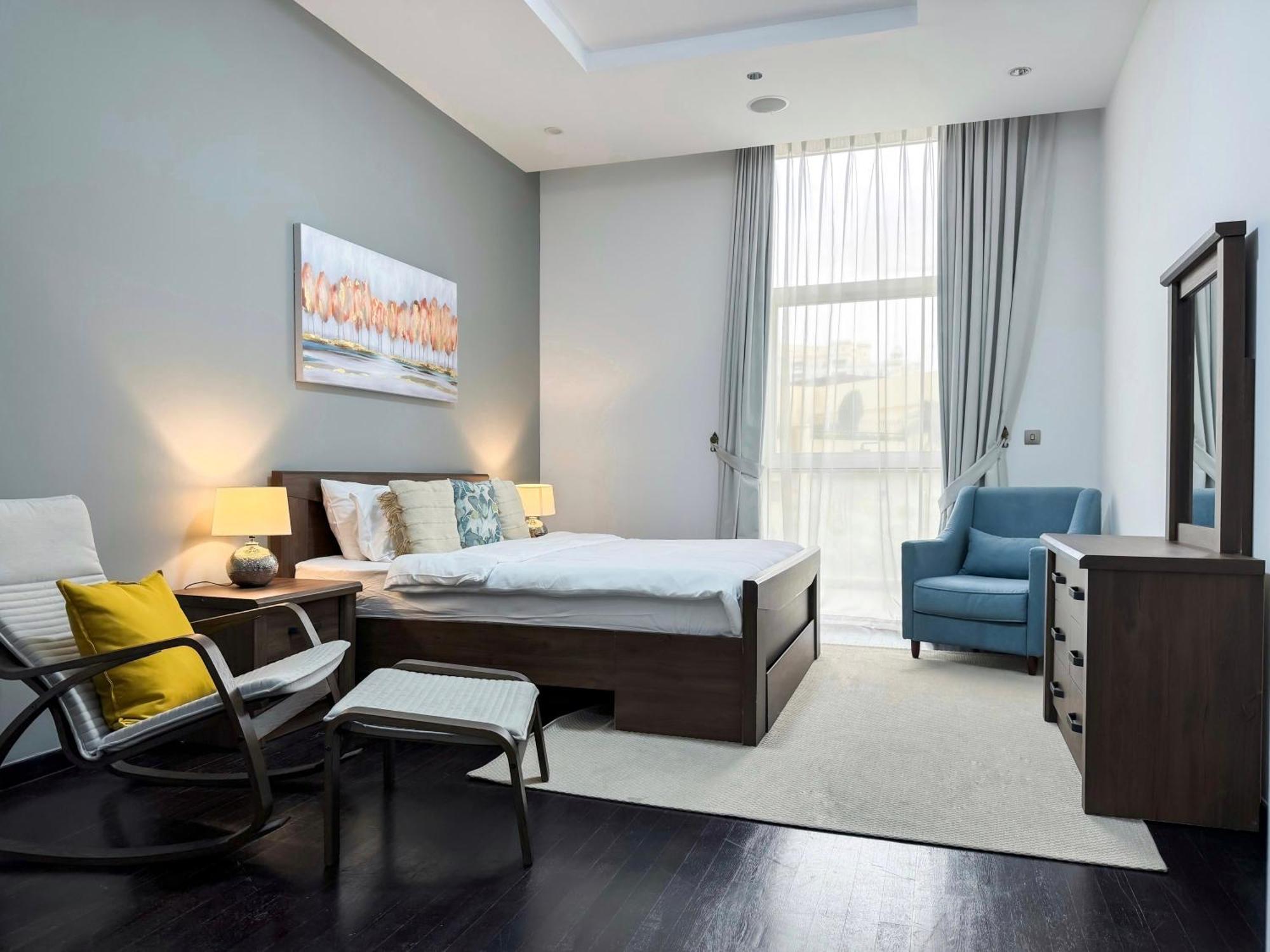 Modern Beachfront 1Br Apartment - Tiara Residence Dubai Eksteriør bilde